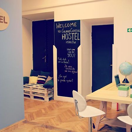 Grand Central Hostel Krakow Exterior photo