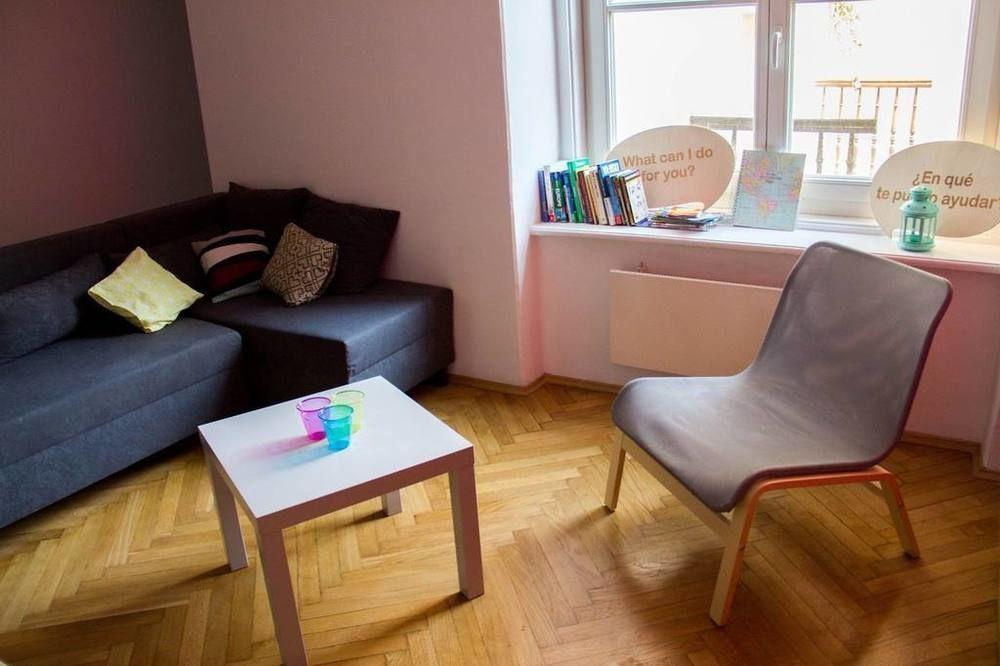 Grand Central Hostel Krakow Exterior photo